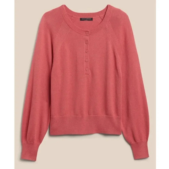 Banana Republic Raglan Henley Sweater - Picture 4 of 13